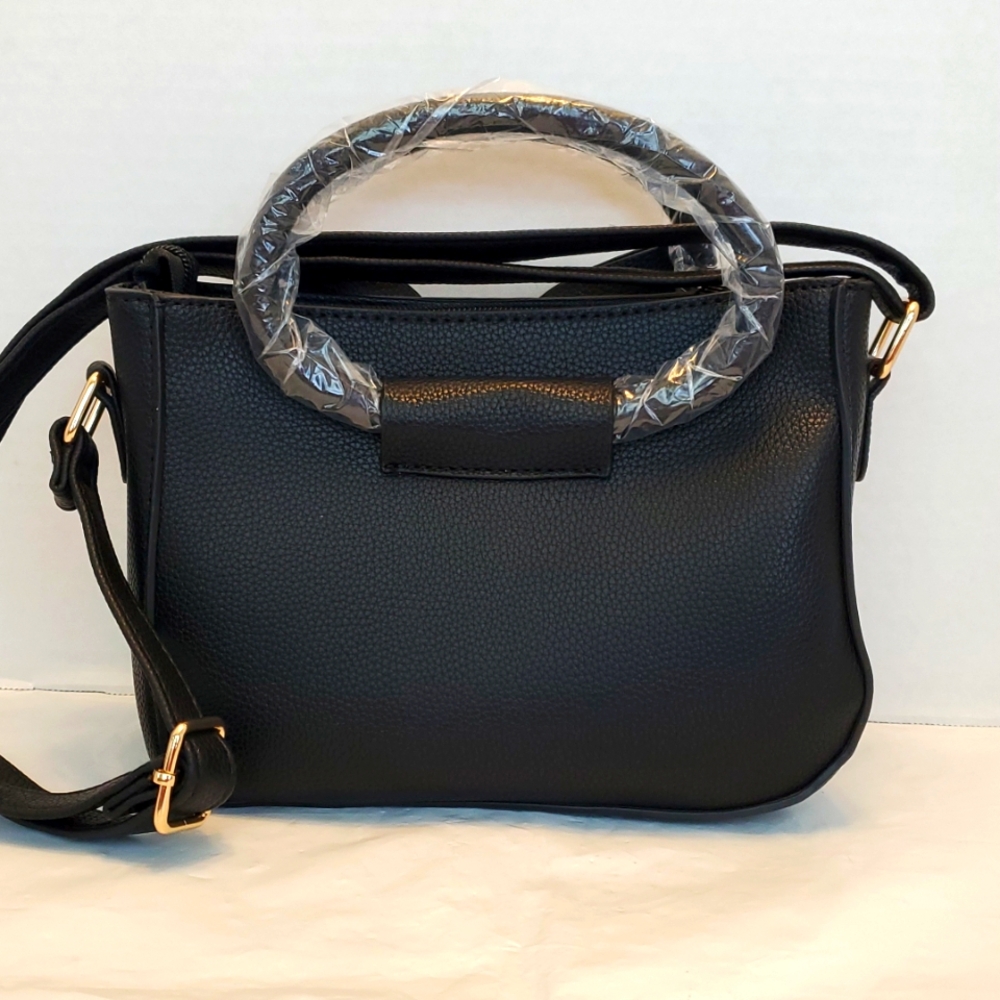 Elegant Black Bow Crossbody Bag - Picture 2 of 3